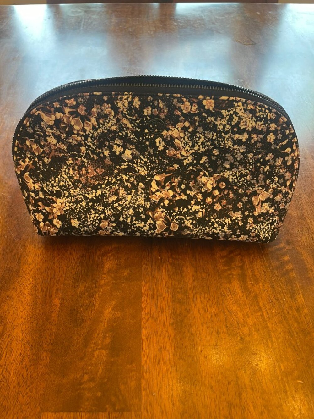 Lululemon Go Getter Pouch Inky Floral Black Cosmetic Bag Excellent Condition